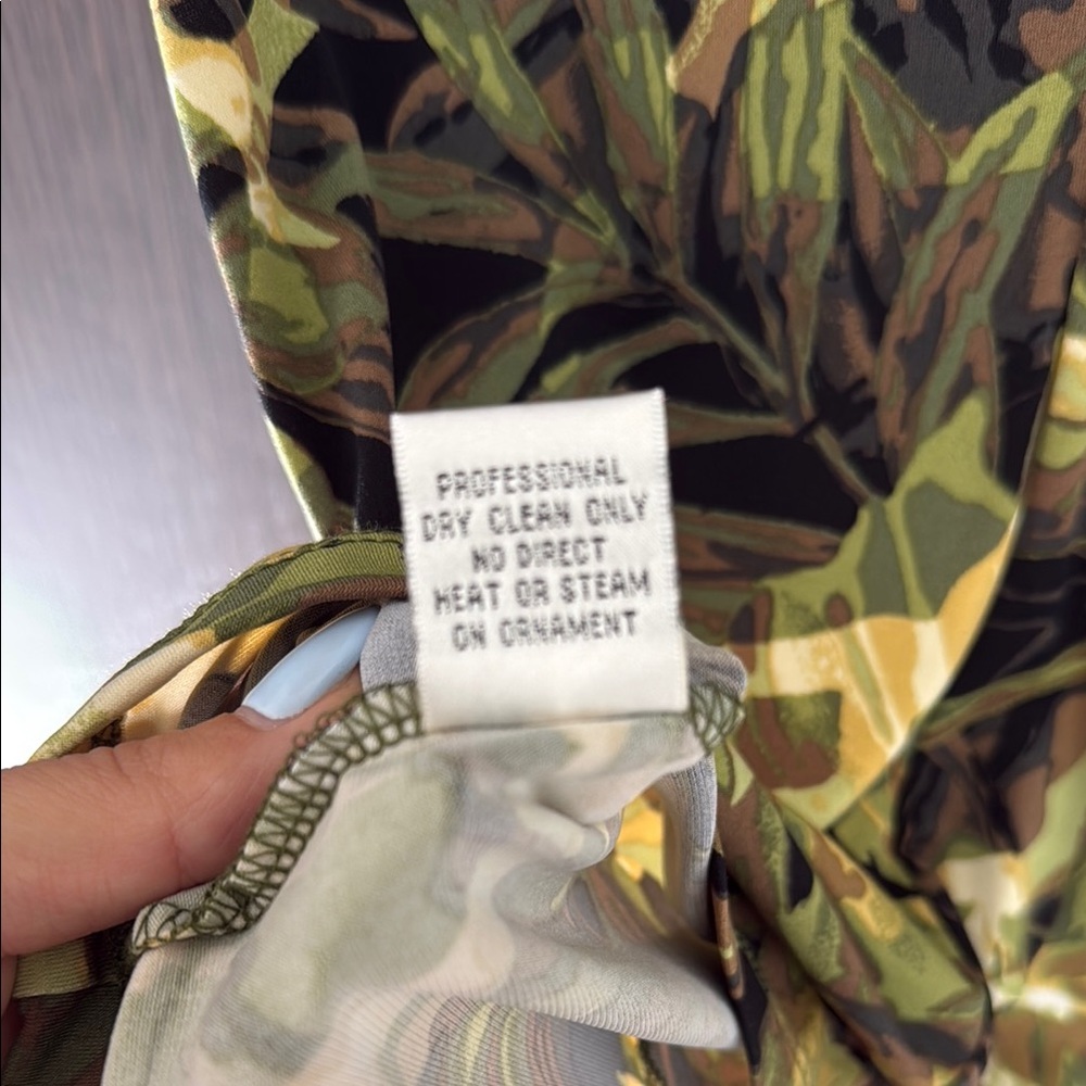Cache Green and Yellow Fitted Tie Front Tank Top - Picture 15 of 17
